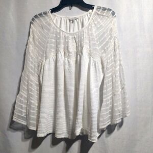 Lucky Brand Womens Med Loose Fit Blouse 3/4 Sheer Bell Sleeves Cream "Tiny Flaw"